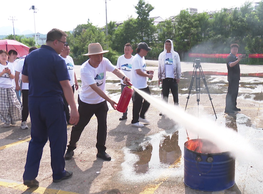 提升旅游客运应急处置能力 &ldquo;2025 年旅游客运企业联合反恐、消防、防汛应急演练&rdquo;举行